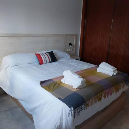 Ijd Apartaments 6 Parking Gratis Y Piscina Bormujos Dış mekan fotoğraf